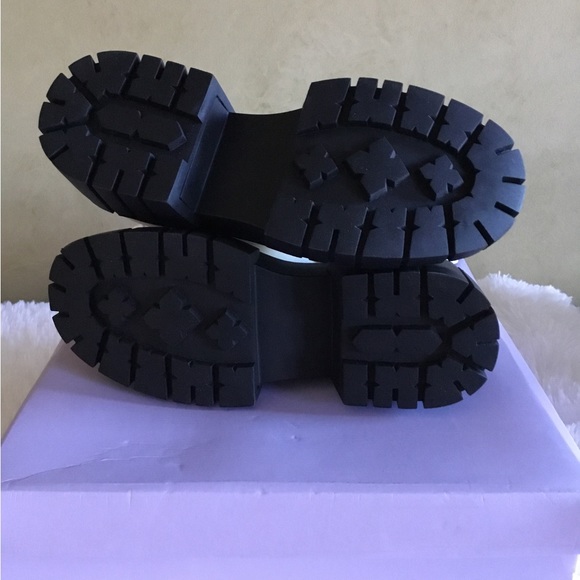 MADDEN GIRL PHILLY LUG SOLE BOOTS - Picture 7 of 8